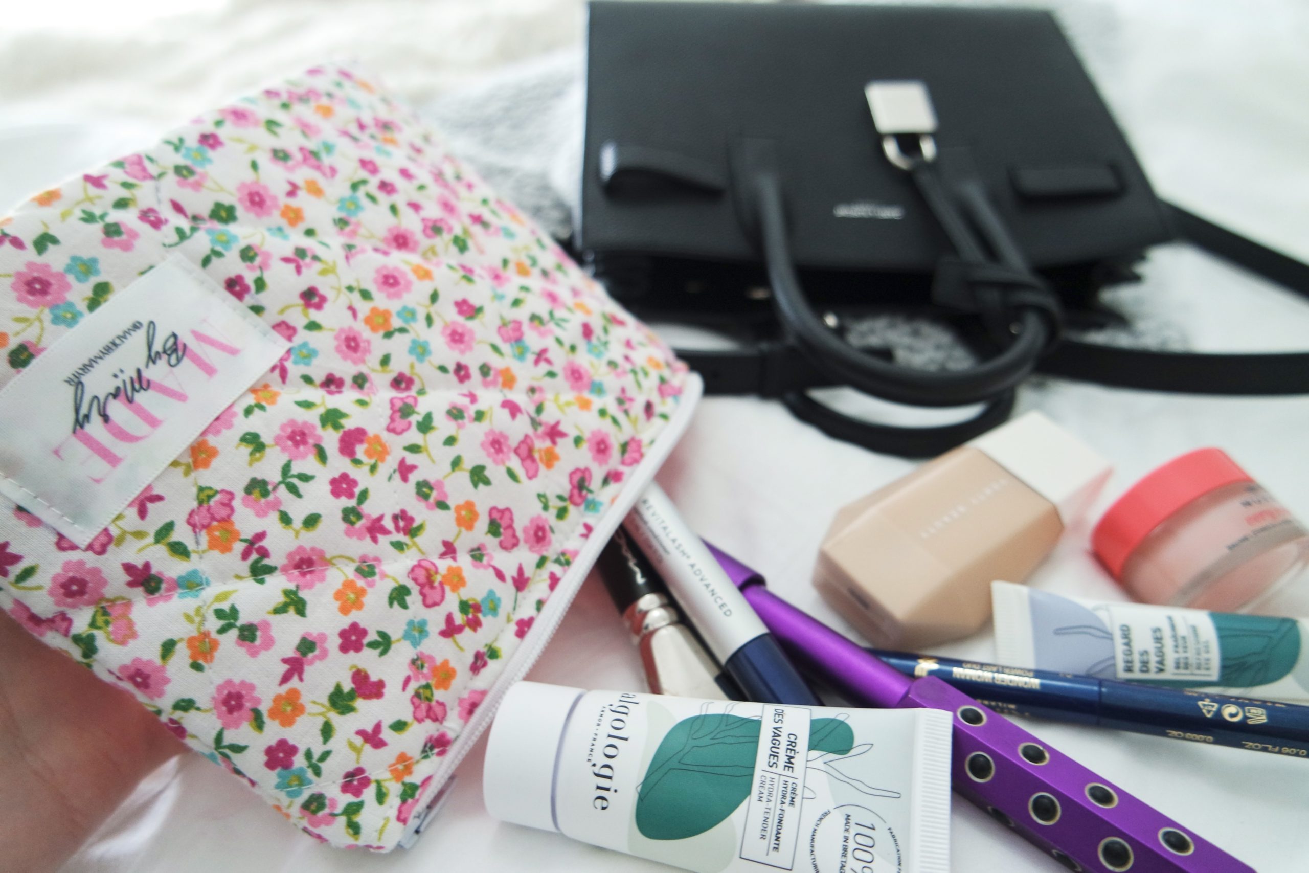 Made by Mary pochette Make up